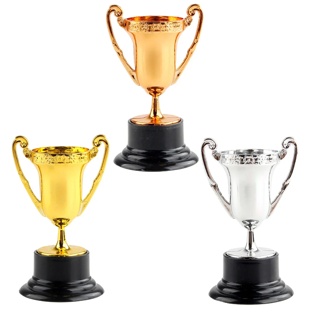 3 Pcs Plastic Playes Trophy Adornments Gift Mini Props Reward Decor Decoration Party Lovely Small Ornaments
3 Pcs Plastic Playes Trophy Adornments Gift Mini Props Reward Decor Decoration Party Lovely Small Ornaments