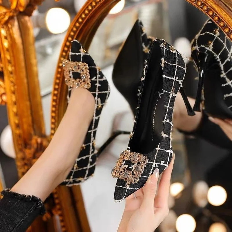 Sexy High Heels Fashion Pumps for Women Shoes Ladies Dress Shoes Pointed Rhinestones High Heels 2023 Spring New Zapatos De Mujer
Sexy High Heels Fashion Pumps for Women Shoes Ladies Dress Shoes Pointed Rhinestones High Heels 2023 Spring New Zapatos De Mujer