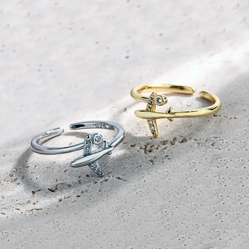 Bling Zircon Airplane Rings for Women Girls Luxury Adjustable Open Finger Ring Fashion Party Designer Jewelry Wedding Gift
Bling Zircon Airplane Rings for Women Girls Luxury Adjustable Open Finger Ring Fashion Party Designer Jewelry Wedding Gift