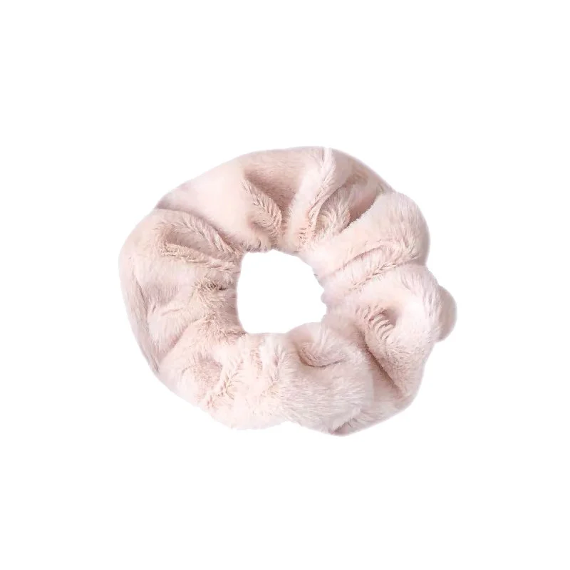 2022 Fashion Girl Soft Fur Hair Band Plush Ponytail Holder Hair Tie Fluffy Cute Scrunchies For Hair
2022 Fashion Girl Soft Fur Hair Band Plush Ponytail Holder Hair Tie Fluffy Cute Scrunchies For Hair