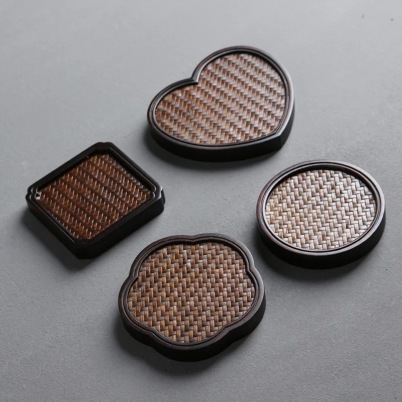 Подставка из бамбука с изолированной чашкой, коврик для журнального столика, подставка для горшка ручной работы, поднос, держатель, украшение для кухни, офиса, дома, бара
Подставка из бамбука с изолированной чашкой, коврик для журнального столика, подставка для горшка ручной работы, поднос, держатель, украшение для кухни, офиса, дома, бара