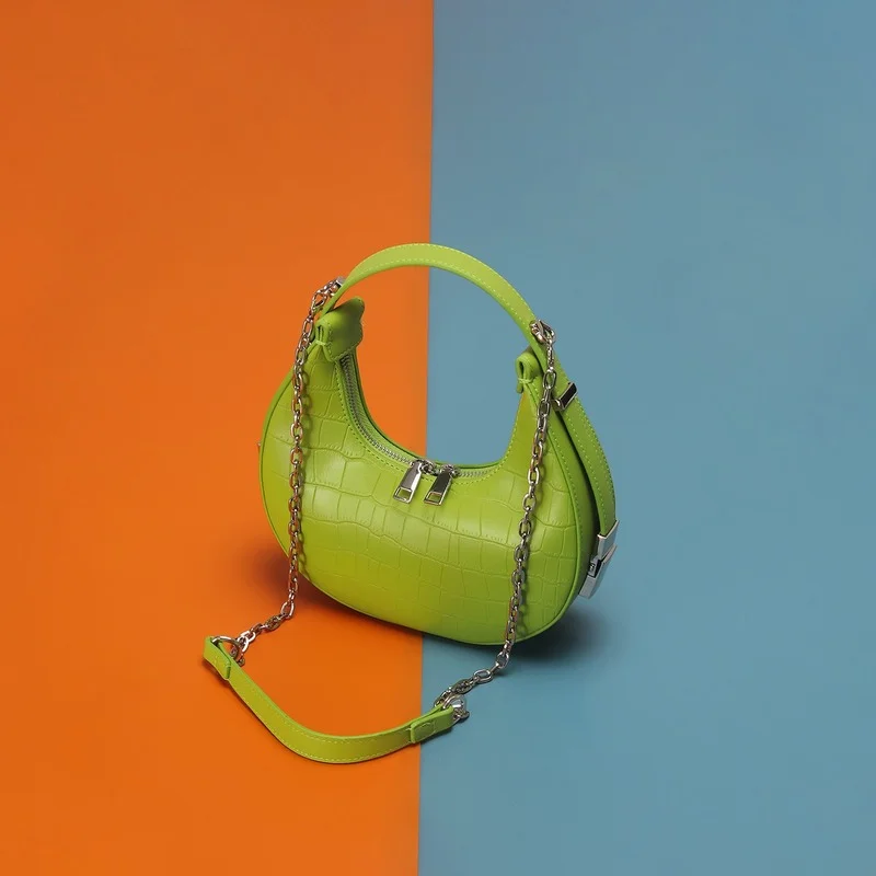 Summer Stone Pattern Pu Leather Half Moon Shoulder Bag Design Women's Double Zipper Armpit Bag Female Hobos Crossbody Bag 2022
Summer Stone Pattern Pu Leather Half Moon Shoulder Bag Design Women's Double Zipper Armpit Bag Female Hobos Crossbody Bag 2022