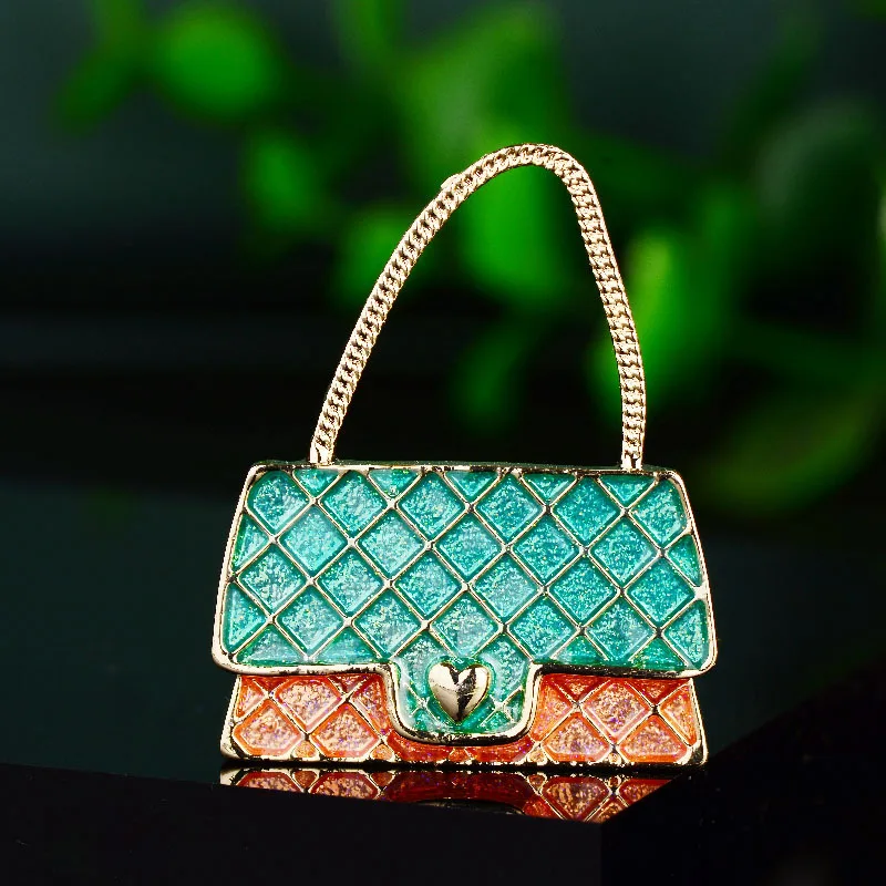 Handmade Enamel Color Bag Brooch Fashion Atmosphere Creative Clothing Pin Cool Clothing Accessories Corsage Trend
Handmade Enamel Color Bag Brooch Fashion Atmosphere Creative Clothing Pin Cool Clothing Accessories Corsage Trend