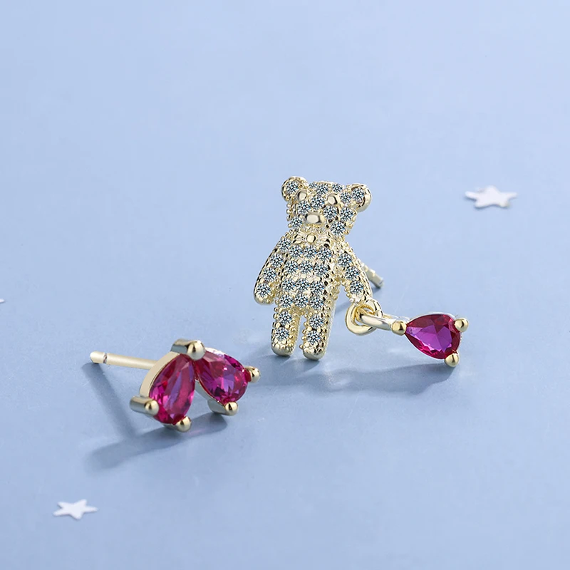 Mini Cute Bear Stud Earrings For Girls Fashion Simple Rose Red Zirconia Asymmetric Earrings Party Trendy Woman Jewelry 2022 Gift 
Mini Cute Bear Stud Earrings For Girls Fashion Simple Rose Red Zirconia Asymmetric Earrings Party Trendy Woman Jewelry 2022 Gift