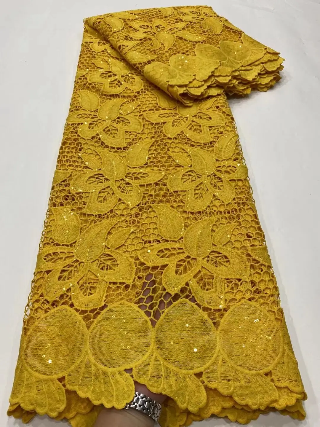 African Brocade Lace Fabric 2021 High Quality Jacquard Lace Fabric With Feather Nigerian Lace Material For Sewing
African Brocade Lace Fabric 2021 High Quality Jacquard Lace Fabric With Feather Nigerian Lace Material For Sewing