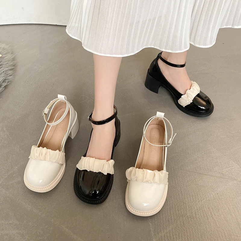 String Bead Shoes Slippers Casual Square heel Med Slipers Women Shallow Luxury Soft Block 2022 Mary Janes Round Toe Leisure Basi
String Bead Shoes Slippers Casual Square heel Med Slipers Women Shallow Luxury Soft Block 2022 Mary Janes Round Toe Leisure Basi