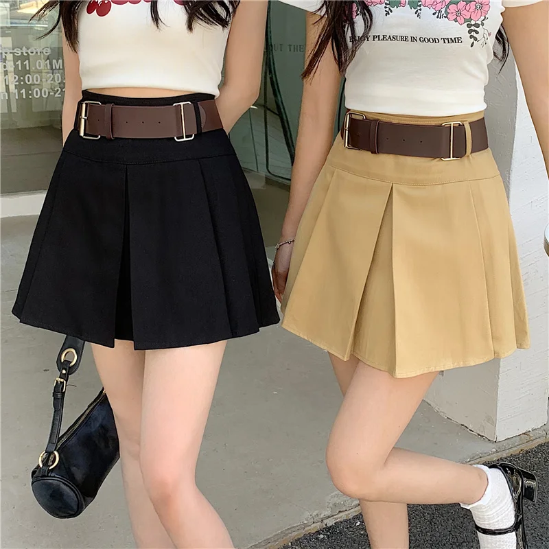 Vintage Chic Summer Pleated Skirts Women High Waist Mini Skirt with Belt Korean Streetwear Casual Shorts Skirt Y2K Harajuku
Vintage Chic Summer Pleated Skirts Women High Waist Mini Skirt with Belt Korean Streetwear Casual Shorts Skirt Y2K Harajuku