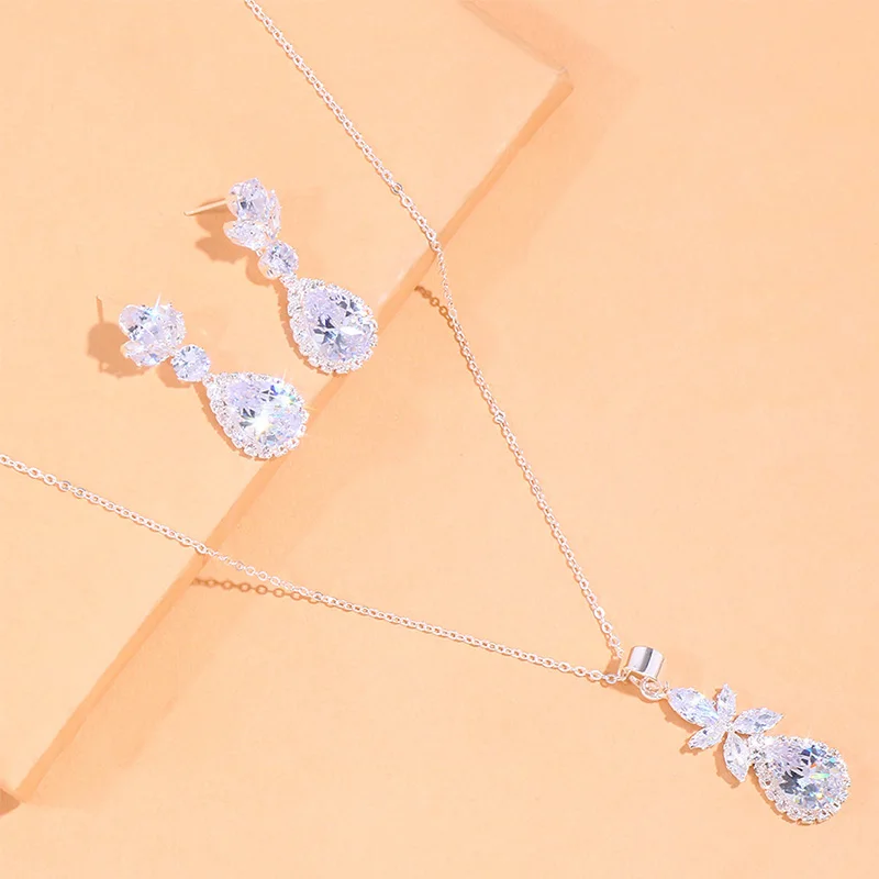 Stonefans Luxury Rhinestone Pendant Necklace Women Set/2PC Jewelry Wedding Earrings 2022 Trend New Water Drop Flower Accessories
Stonefans Luxury Rhinestone Pendant Necklace Women Set/2PC Jewelry Wedding Earrings 2022 Trend New Water Drop Flower Accessories