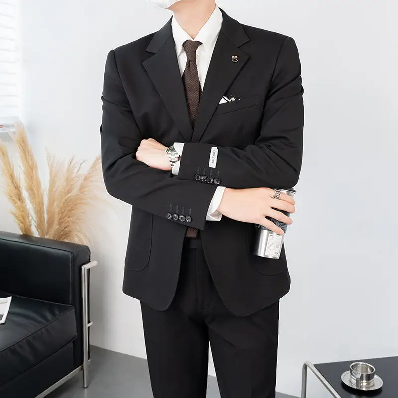 New (Blazer + Trousers) Men's Suit Gentleman Italian Style Fashion Business Casual Gentleman Wedding Slim Dress Formal 2-piece
New (Blazer + Trousers) Men's Suit Gentleman Italian Style Fashion Business Casual Gentleman Wedding Slim Dress Formal 2-piece
