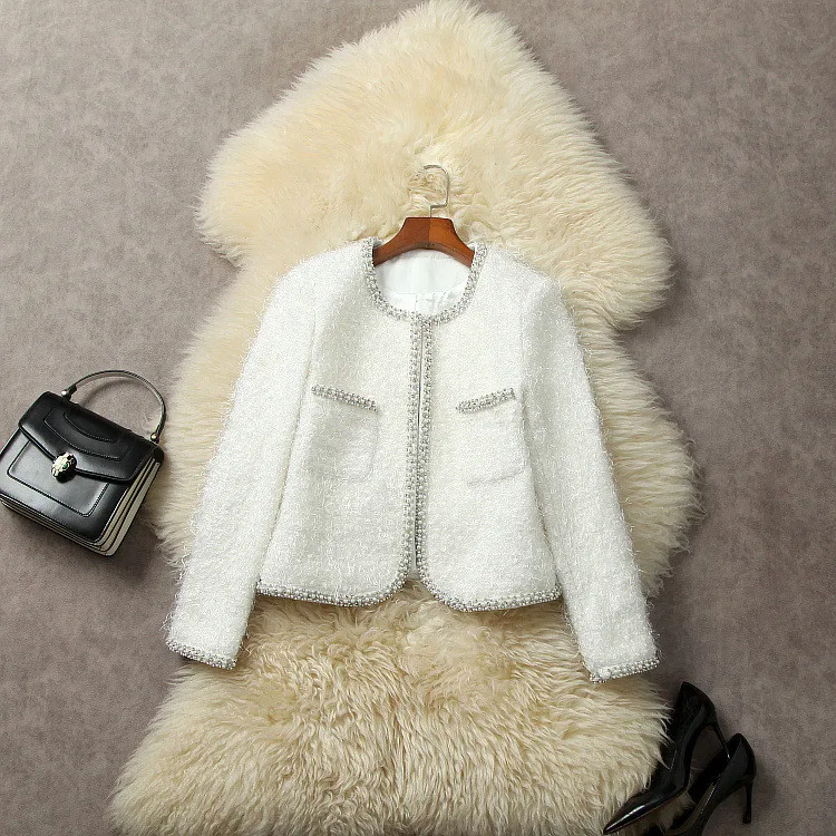 Женское платье в европейском и американском стиле, новинка зимы 2023, твидовая куртка с круглым вырезом и длинным рукавом, с крупными бусинами
Женское платье в европейском и американском стиле, новинка зимы 2023, твидовая куртка с круглым вырезом и длинным рукавом, с крупными бусинами