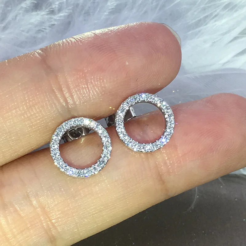 Fashion Versatile Dazzling Circle Stud Earrings with Crystal Cubic Zirconia Minimalist Earrings for Teens Women's Jewelry
Fashion Versatile Dazzling Circle Stud Earrings with Crystal Cubic Zirconia Minimalist Earrings for Teens Women's Jewelry