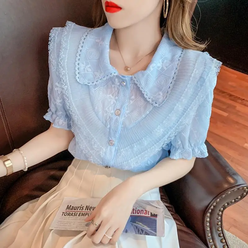 Super blouse immortal reduction lace collar chiffon shirt western flower stitching lotus leaf versatile short sleeve blouse top
Super blouse immortal reduction lace collar chiffon shirt western flower stitching lotus leaf versatile short sleeve blouse top
