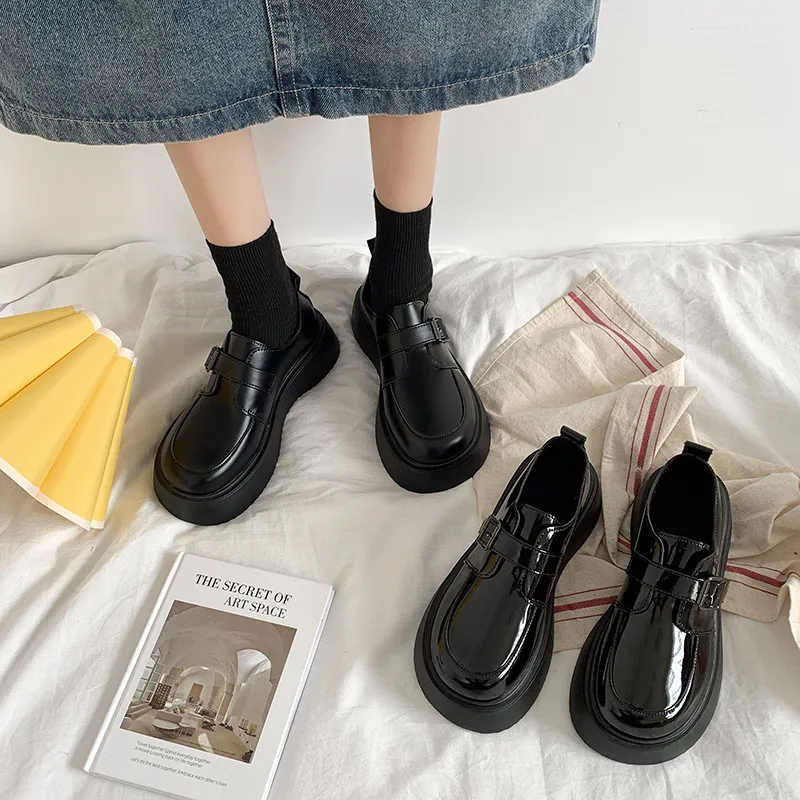 Round Toe Casual Woman Shoe Shallow Mouth Loafers With Fur Clogs Platform Female Footwear Oxfords Black Flats All-Match British
Round Toe Casual Woman Shoe Shallow Mouth Loafers With Fur Clogs Platform Female Footwear Oxfords Black Flats All-Match British