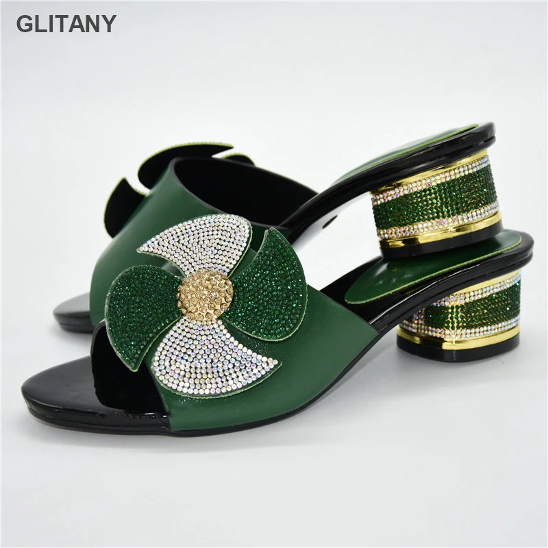 Модные женские туфли на среднем каблуке с неглубоким мыском; Женские тапочки Женственная Дамская обувь Туфли-босоножки 2020 пикантная обувь на платформе; Туфли-лодочки вечерние туфли-лодочки
Модные женские туфли на среднем каблуке с неглубоким мыском; Женские тапочки Женственная Дамская обувь Туфли-босоножки 2020 пикантная обувь на платформе; Туфли-лодочки вечерние туфли-лодочки