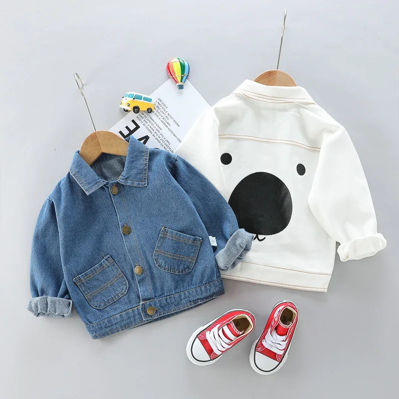 Cartoon Bear ears hooded windbreaker coat children's wear boys' and girls' clothing spring and autumn wholesale price made in Ch
Cartoon Bear ears hooded windbreaker coat children's wear boys' and girls' clothing spring and autumn wholesale price made in Ch