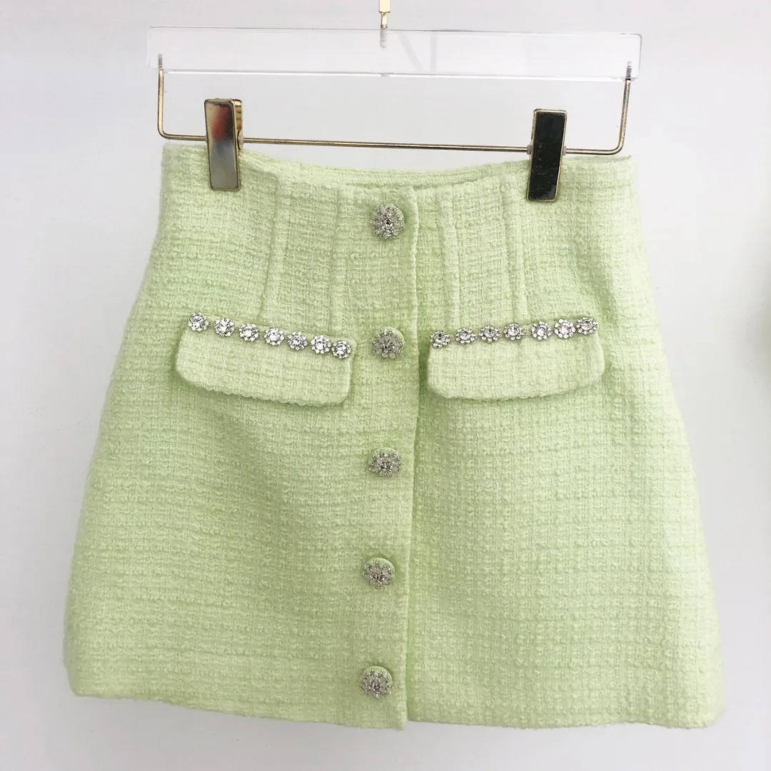 Spring and summer new tweed brick nail bead heavy industry half skirt, senior exquisite age-reducing slimming waist 
Spring and summer new tweed brick nail bead heavy industry half skirt, senior exquisite age-reducing slimming waist