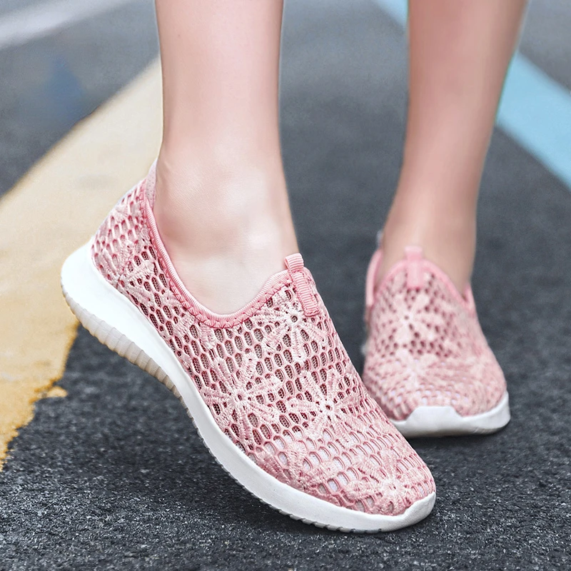 2022 Summer New Style Ladies Walking Shoes Breathable Casual Sports Shoes Outdoor Lightweight Sports Shoes Size 36-42
2022 Summer New Style Ladies Walking Shoes Breathable Casual Sports Shoes Outdoor Lightweight Sports Shoes Size 36-42