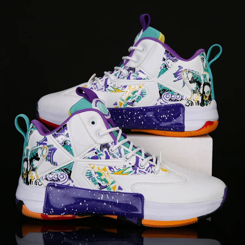 New men's wear-resistant leather sneakers high-top basketball shoes outdoor sports unisex
New men's wear-resistant leather sneakers high-top basketball shoes outdoor sports unisex