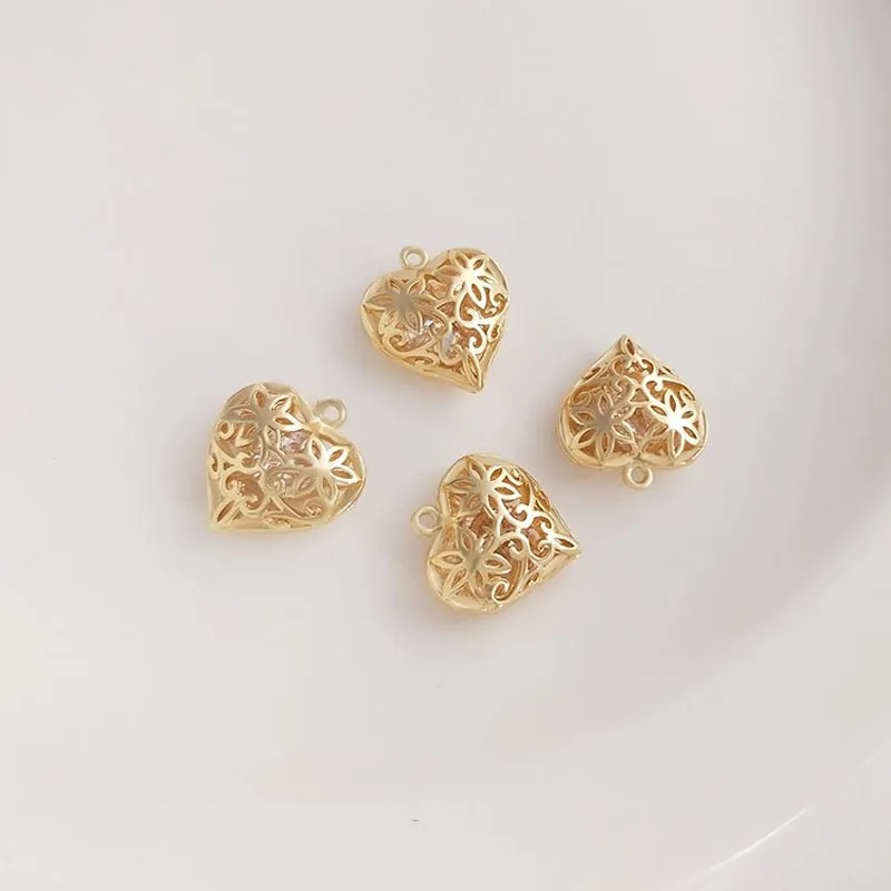 2PCS 14K Gold Filled Zircon Rattan Peach Heart Pendant DIY Handmade Jewelry Material Bracelet Necklace Pendant Accessories
2PCS 14K Gold Filled Zircon Rattan Peach Heart Pendant DIY Handmade Jewelry Material Bracelet Necklace Pendant Accessories