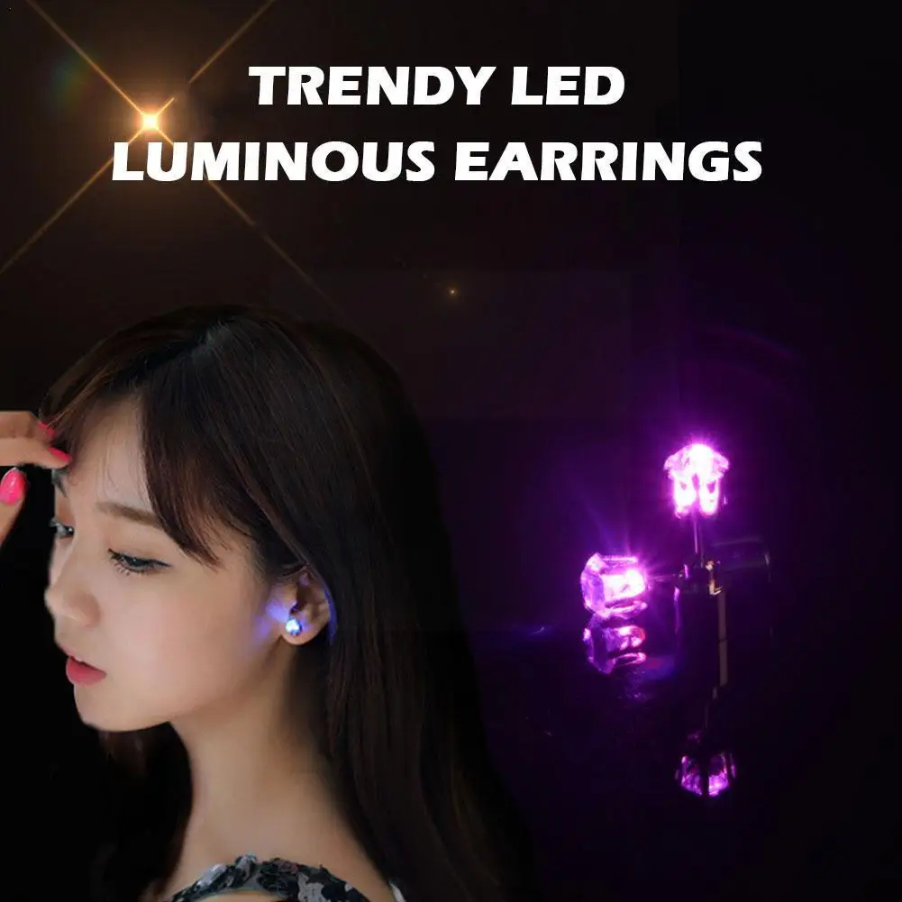 Light Up Led Blinking Earrings Color Changing Led Studs Party Christmas Steel Earring Dance Studs Blinking Flashi B6l6 
Light Up Led Blinking Earrings Color Changing Led Studs Party Christmas Steel Earring Dance Studs Blinking Flashi B6l6