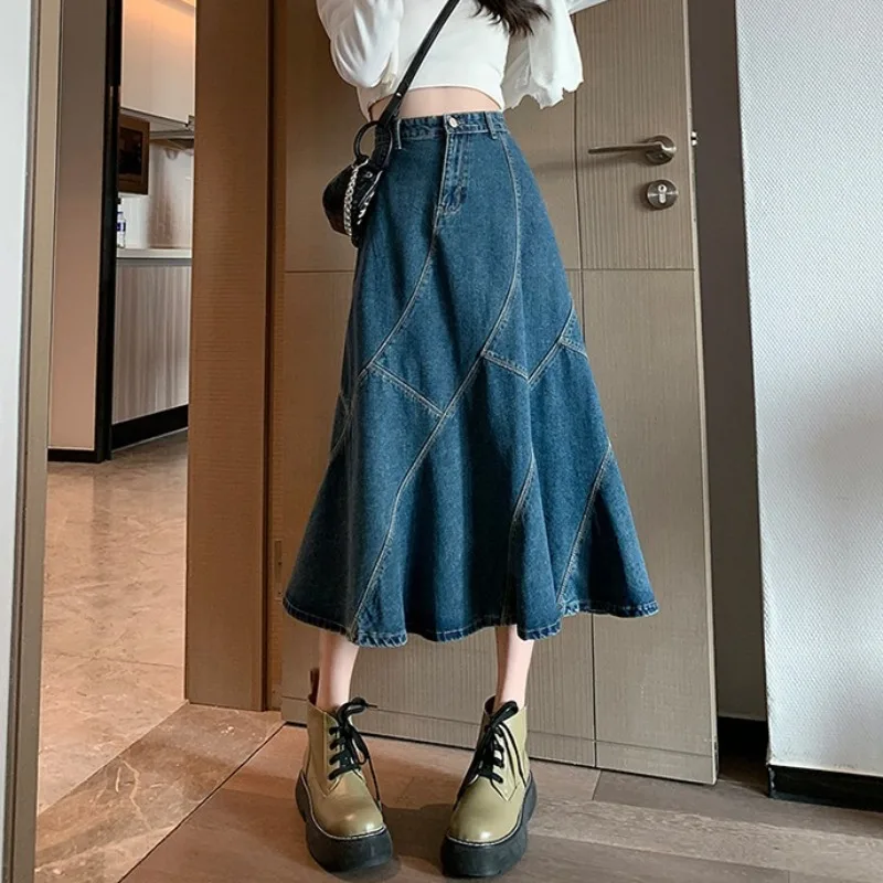 Streetwear High Waisted Denim Skirt For Women's Clothing Spring Summer 2023 New Large Size A-line Fishtail Jeans Skirt AC690
Streetwear High Waisted Denim Skirt For Women's Clothing Spring Summer 2023 New Large Size A-line Fishtail Jeans Skirt AC690