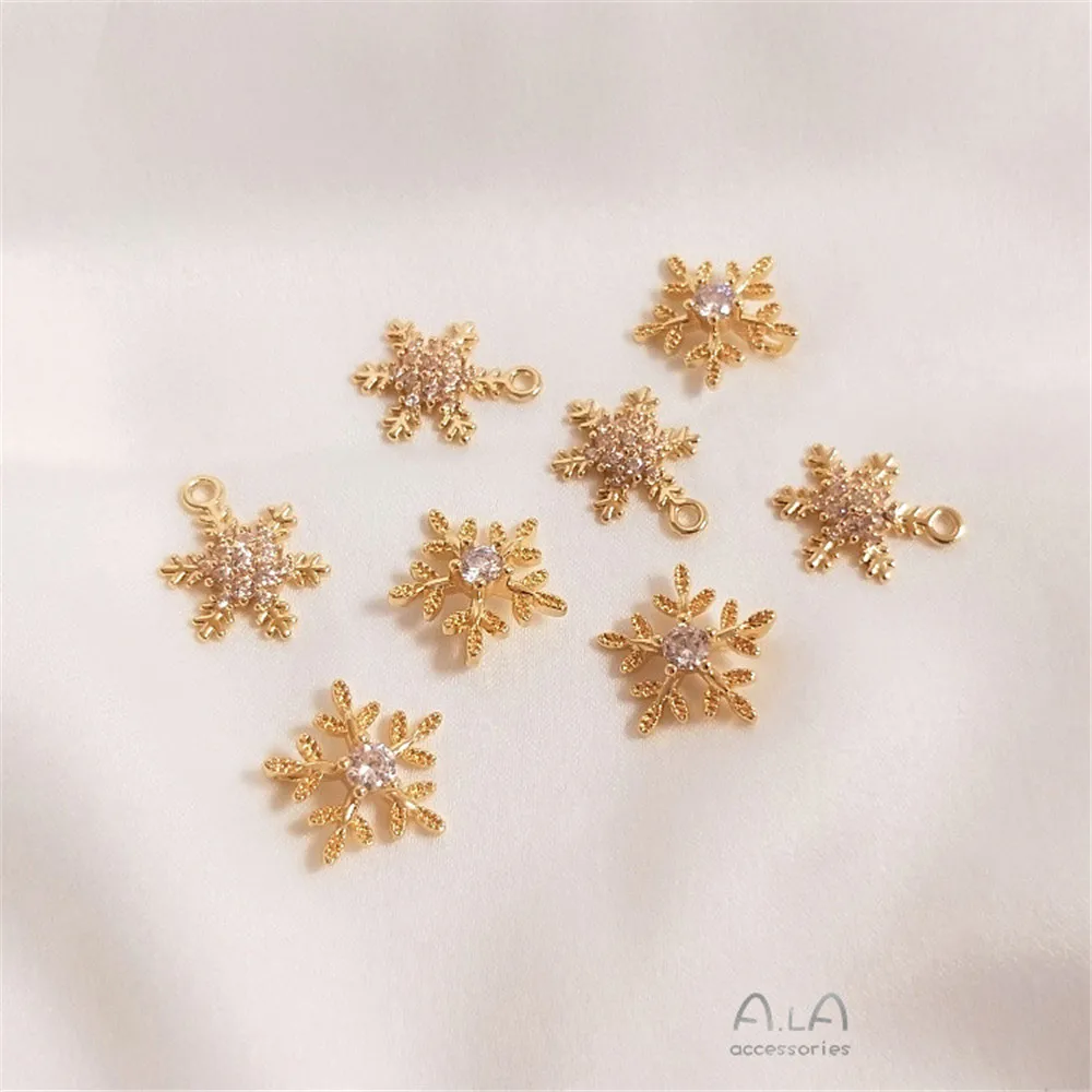 14K Gold Filled Plated Inlaid zircon snowflake pendant Six Star handmade DIY bracelet clavicle chain ear hanging accessories
14K Gold Filled Plated Inlaid zircon snowflake pendant Six Star handmade DIY bracelet clavicle chain ear hanging accessories