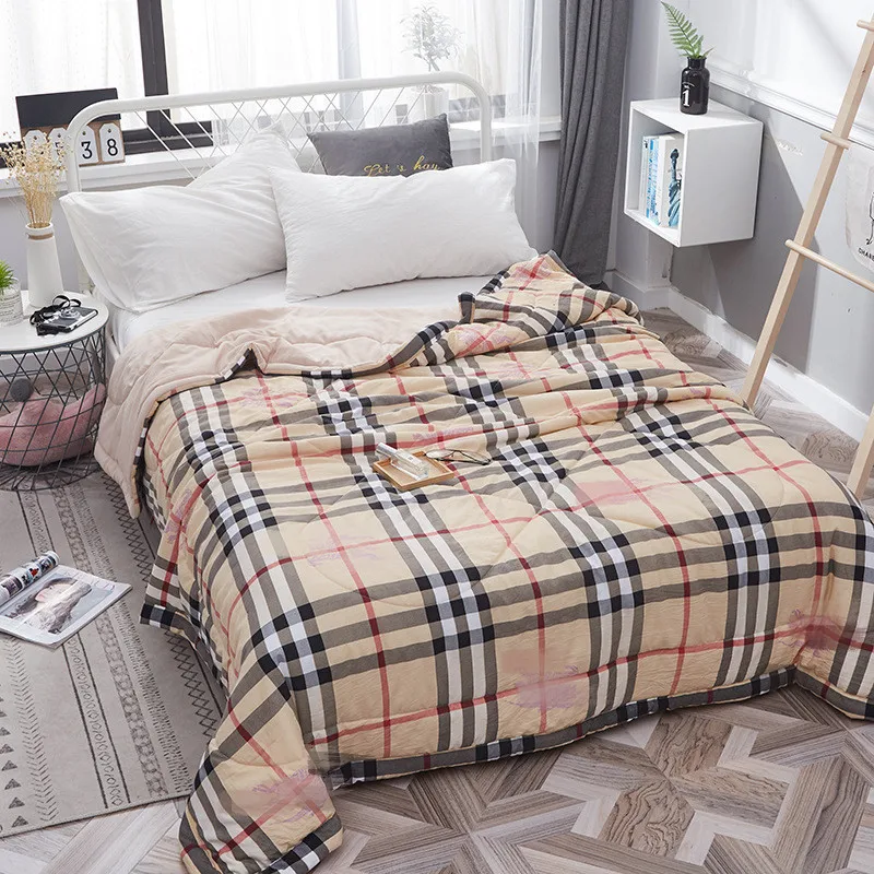 Cool Summer Quilt Washed Cotton Air-conditioning Comforter Mechanical Wash Comfortable Quilted Comforter Soft Breathable Blanket
Cool Summer Quilt Washed Cotton Air-conditioning Comforter Mechanical Wash Comfortable Quilted Comforter Soft Breathable Blanket