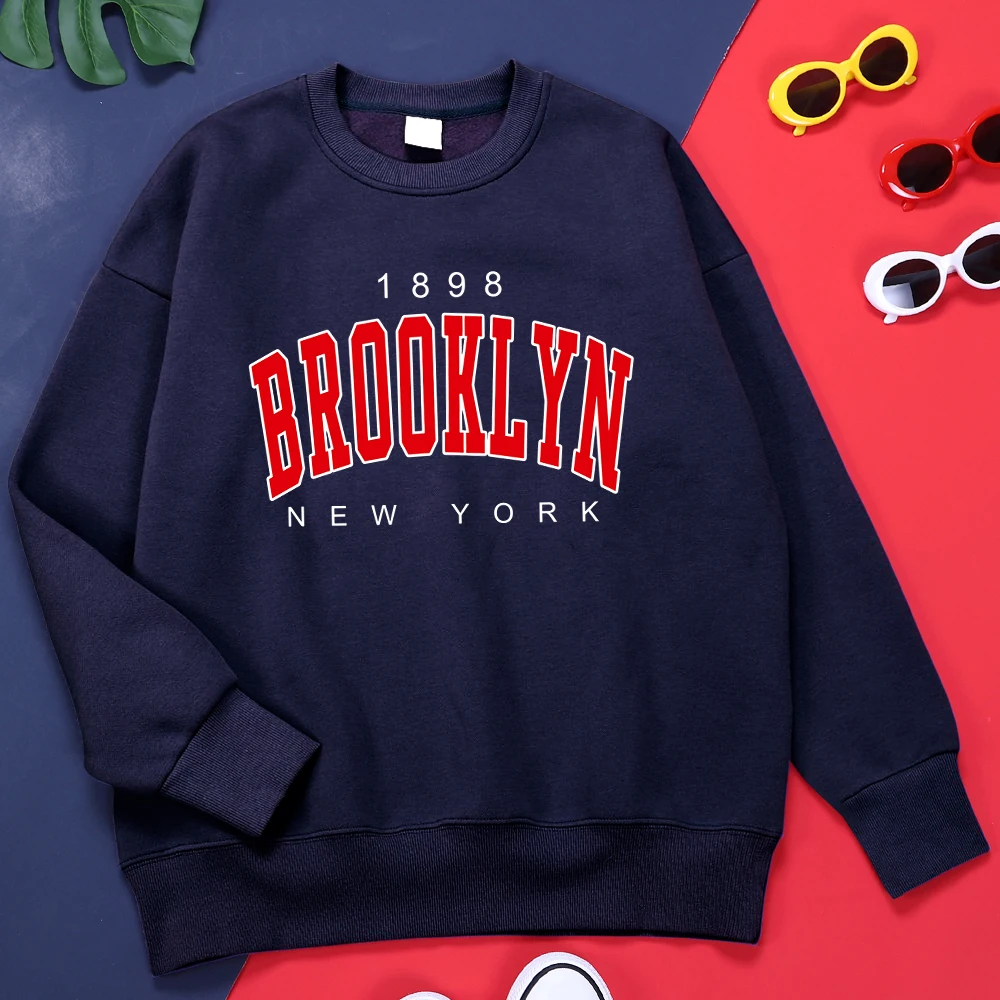 1898 Brooklyn New York Male Hoodie Classic Simplicity Streetwear Pocket Oversized Tracksuit Comfortable Graphics Clothing Men'S
1898 Brooklyn New York Male Hoodie Classic Simplicity Streetwear Pocket Oversized Tracksuit Comfortable Graphics Clothing Men'S