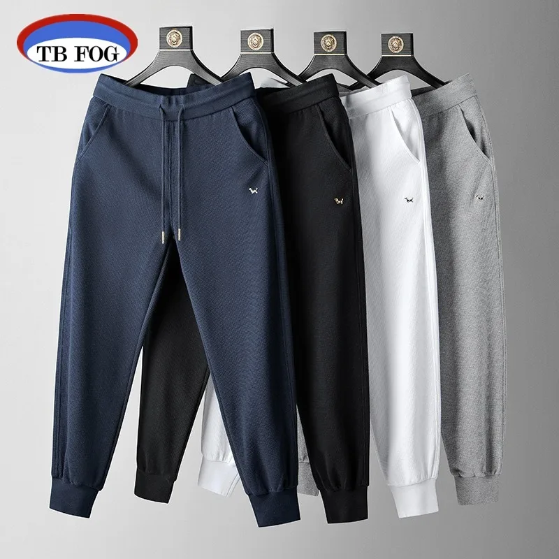 TB FOG Thom Waffle Pant Spring Autumn Fashion Dog Decoration Cotton Sport Sweatpants Casual Drawstring Placket Pant Men Clothing
TB FOG Thom Waffle Pant Spring Autumn Fashion Dog Decoration Cotton Sport Sweatpants Casual Drawstring Placket Pant Men Clothing