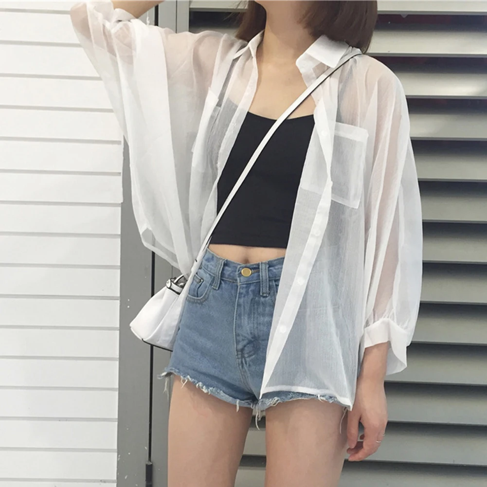 2023 New Womens Chiffon Shirt Summer Loose Thin Long Sleeved Sunscreen Top Cardigan Classical Cute Elegant V-neck Top Female
2023 New Womens Chiffon Shirt Summer Loose Thin Long Sleeved Sunscreen Top Cardigan Classical Cute Elegant V-neck Top Female