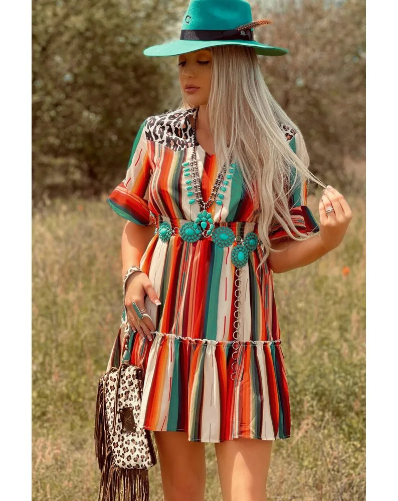2022 Women's Summer New Striped Colorful Pleated Skirt Short Sleeved Dress
2022 Women's Summer New Striped Colorful Pleated Skirt Short Sleeved Dress