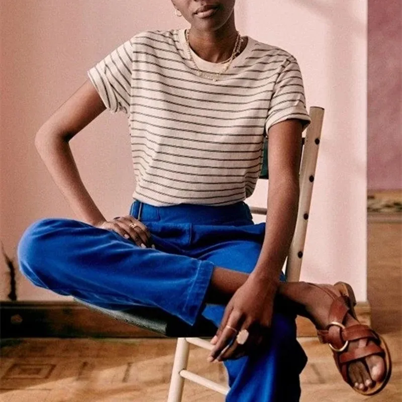 Women's Cotton T-shirts O-neck Stripes Loose Simple Spring Summer 2022 Short Sleeve Female Tees
Women's Cotton T-shirts O-neck Stripes Loose Simple Spring Summer 2022 Short Sleeve Female Tees