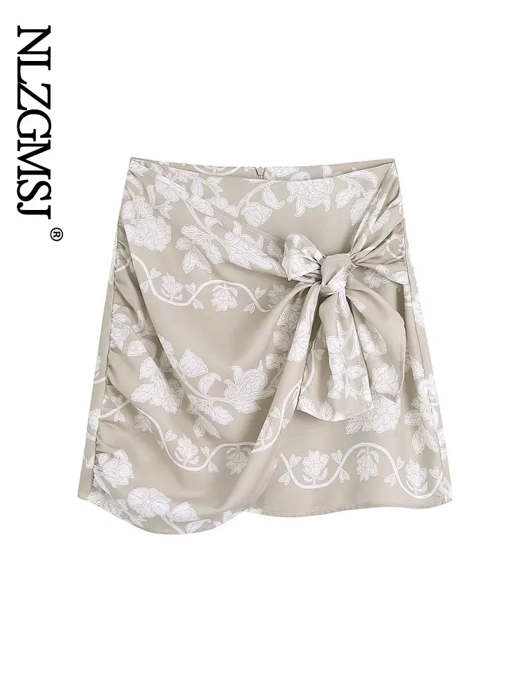 Nlzgmsj ZA 2022 Women Fashion With Knotted Gathered Sexy Mini Skirt Vintage High Waist Back Zipper Female Skirts Mujer 202204
Nlzgmsj ZA 2022 Women Fashion With Knotted Gathered Sexy Mini Skirt Vintage High Waist Back Zipper Female Skirts Mujer 202204