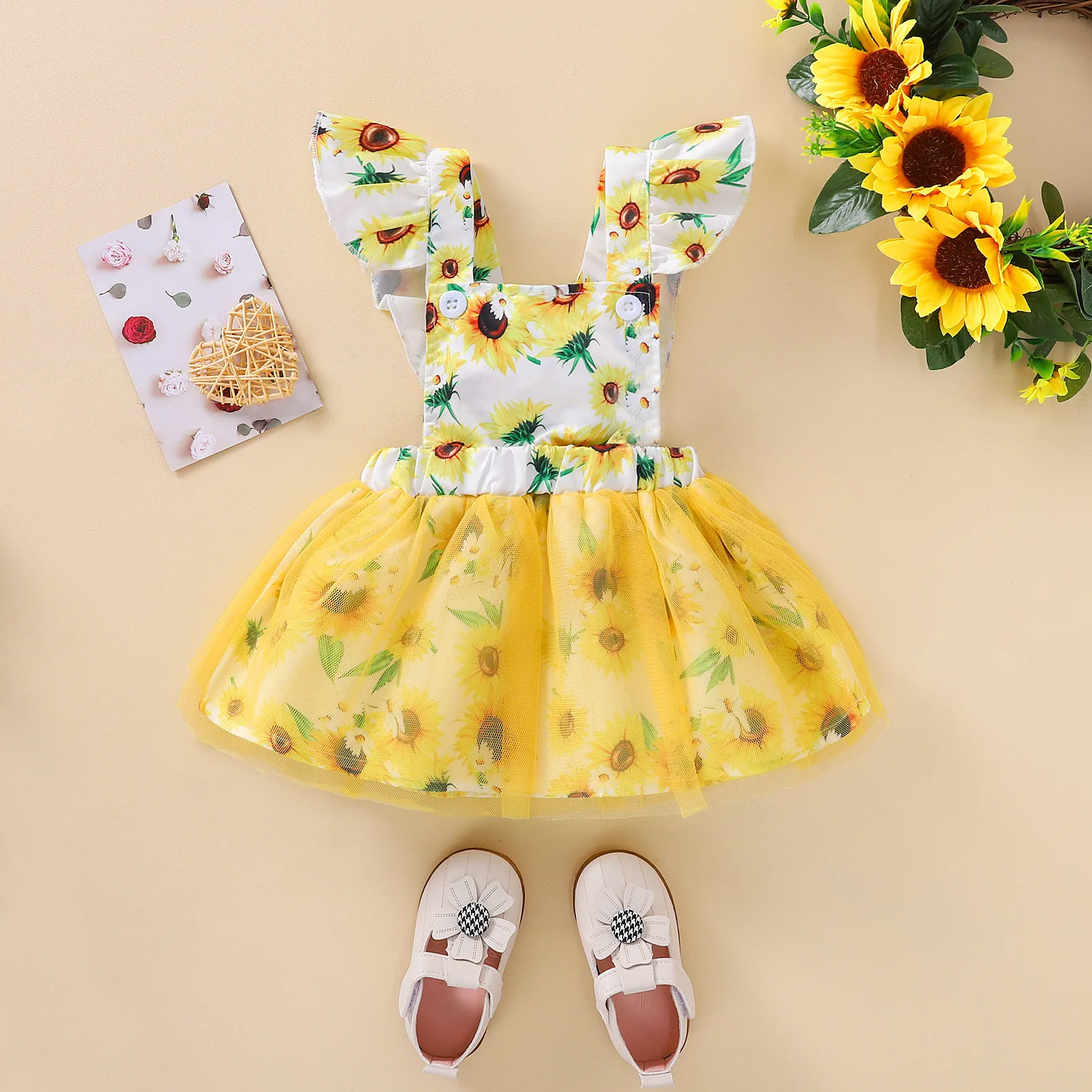 Newborn Baby Girl Dress Summer Cute Square Neck Sleeveless Sunflower Panel Mesh Skirt Princess Clothes Infant Fashion Dress
Newborn Baby Girl Dress Summer Cute Square Neck Sleeveless Sunflower Panel Mesh Skirt Princess Clothes Infant Fashion Dress