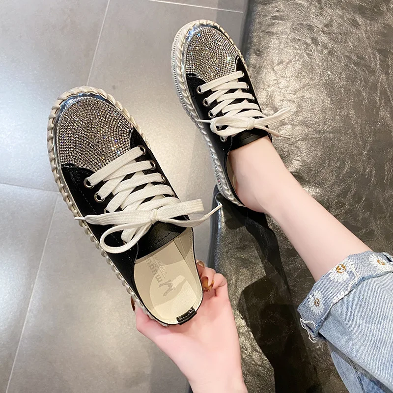 2022 Round Toe Leather Flats Shoes Women Silver Loafers Couple Platform Shoes Woman Flat with Students Shoes for Women
2022 Round Toe Leather Flats Shoes Women Silver Loafers Couple Platform Shoes Woman Flat with Students Shoes for Women