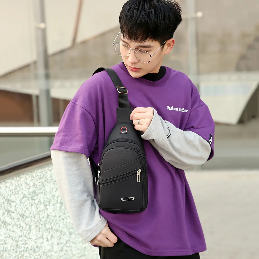 Men Chest Crossbody Bags for Outdoor Travel Sports Fanny Pack Male Casual Messenger Chest Bags Zipper Solid Saddle Phone Pouch
Men Chest Crossbody Bags for Outdoor Travel Sports Fanny Pack Male Casual Messenger Chest Bags Zipper Solid Saddle Phone Pouch