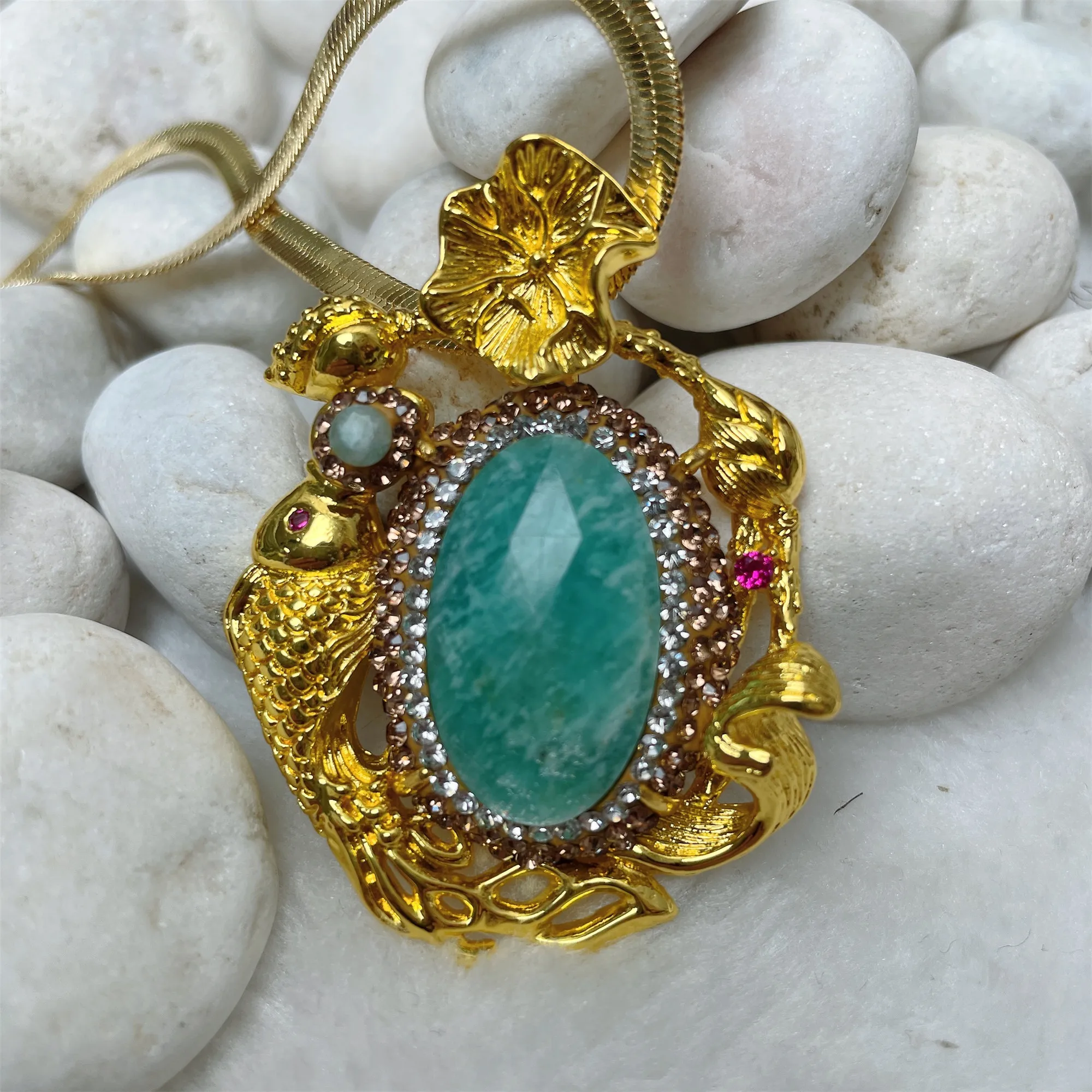 European and American style Tianhe stone electroplating pendant ladies personality trend necklace jewelry
European and American style Tianhe stone electroplating pendant ladies personality trend necklace jewelry