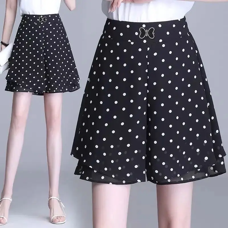 Summer Women Elegant High Waist Shorts Female Casual Solid Wide Leg Loose Short Pants Ladies Bottoming Pant Pocket Trouser A105
Summer Women Elegant High Waist Shorts Female Casual Solid Wide Leg Loose Short Pants Ladies Bottoming Pant Pocket Trouser A105
