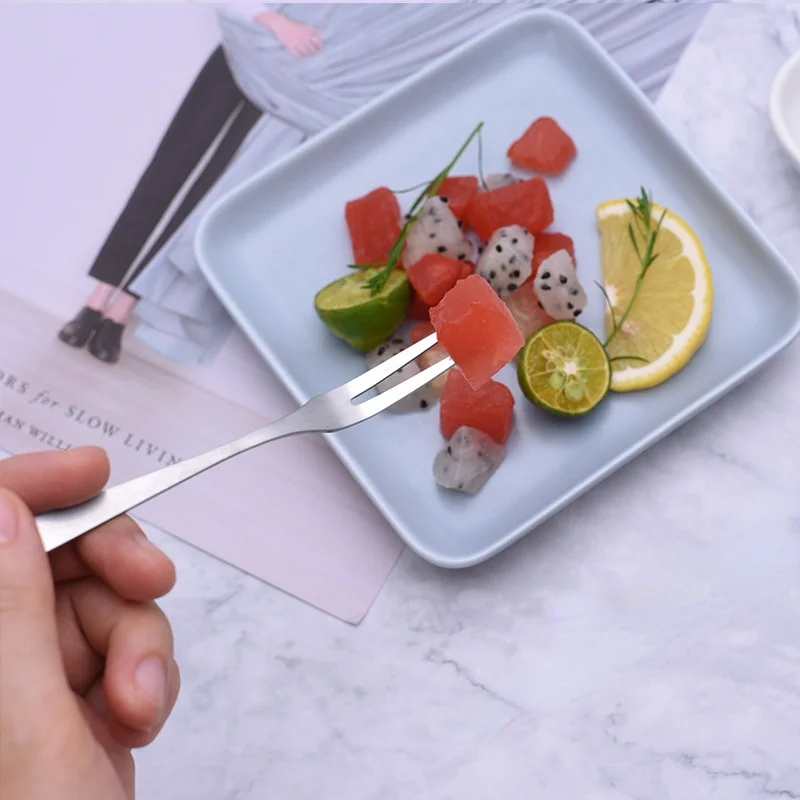 Stainless Steel Fruit Forks Dessert Forks Lovely Mini Fork Set Snack Cake Dessert Forks Cafeteria Home Flatware10 Pcs
Stainless Steel Fruit Forks Dessert Forks Lovely Mini Fork Set Snack Cake Dessert Forks Cafeteria Home Flatware10 Pcs