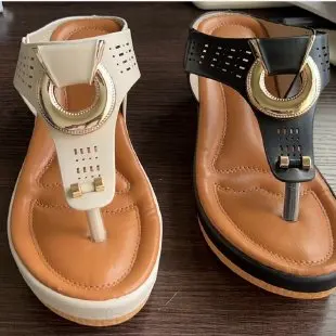 Women Sandals Summer Wedge Shoes Solid Color Comfort Ladies Thick Slippers Fashion Sandalias De Mujer Flip Flops Plus Size43
Women Sandals Summer Wedge Shoes Solid Color Comfort Ladies Thick Slippers Fashion Sandalias De Mujer Flip Flops Plus Size43