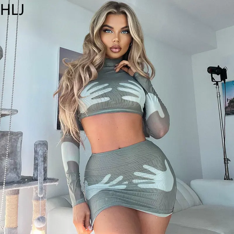 HLJ Fashion Prining Skirts Two Piece Sets Women Round Neck Long Sleeve Crop Top And Mini Skirts Tracksuits Casual 2pcs Outfits 
HLJ Fashion Prining Skirts Two Piece Sets Women Round Neck Long Sleeve Crop Top And Mini Skirts Tracksuits Casual 2pcs Outfits