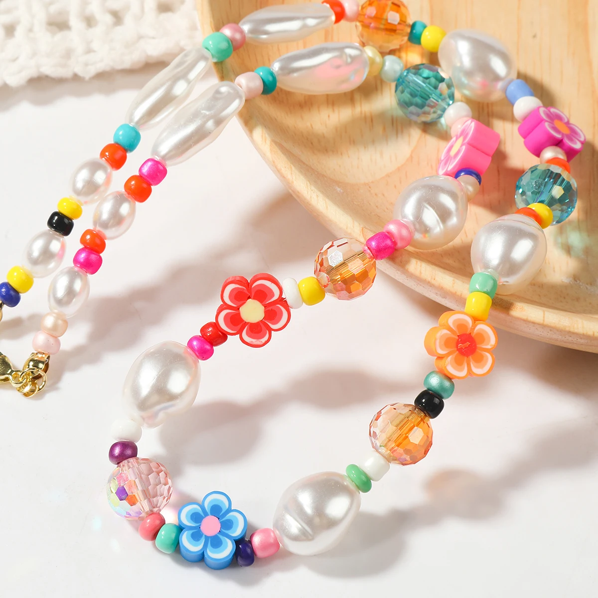 Bohemia Flower Pearl Rainbow Beaded Choker Necklace for Women Acrylic Fruit Heart Beads Chain Necklaces Beach Jewelry 2022 Trend
Bohemia Flower Pearl Rainbow Beaded Choker Necklace for Women Acrylic Fruit Heart Beads Chain Necklaces Beach Jewelry 2022 Trend