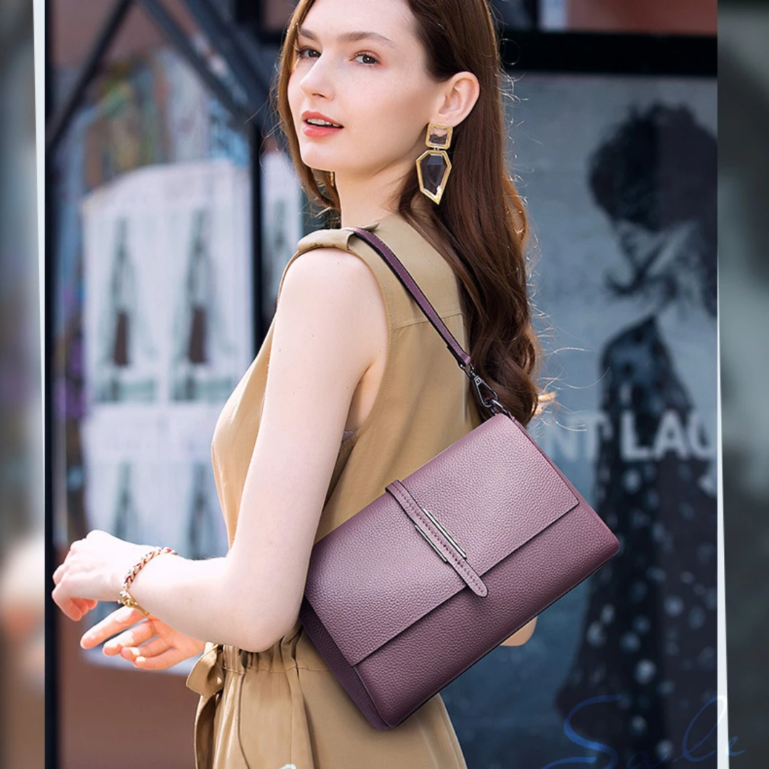 2023 New Women's Fashion Handbags Brief Black Real Cow Leather Crossbody Bags Female Shoulder Bag Casual Lady Handbags
2023 New Women's Fashion Handbags Brief Black Real Cow Leather Crossbody Bags Female Shoulder Bag Casual Lady Handbags