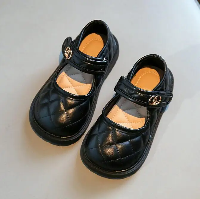 Girls Shoes New Children's Baby Casual Soft Flat Shoes Little Girls Soft Bottom Leather Shoes 2022 Spring New Dance Shoes
Girls Shoes New Children's Baby Casual Soft Flat Shoes Little Girls Soft Bottom Leather Shoes 2022 Spring New Dance Shoes