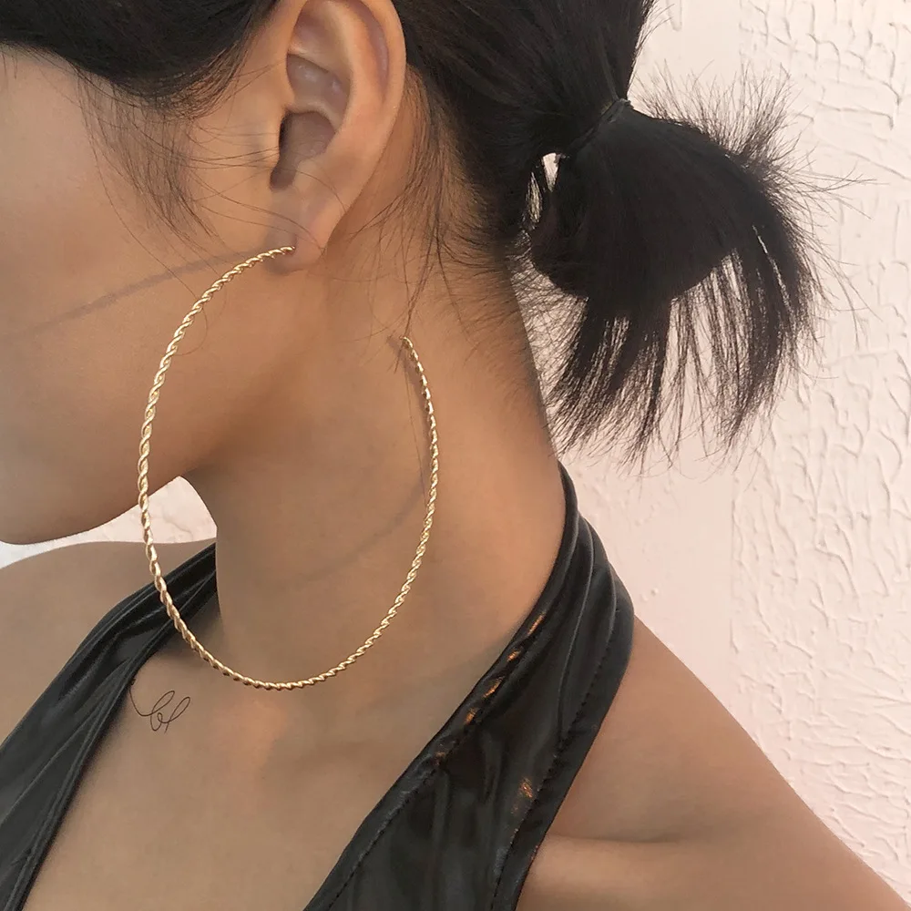 New fashion women's exaggerated oversized Circle Earrings personality temperament punk Earrings gold stainless steel earrings
New fashion women's exaggerated oversized Circle Earrings personality temperament punk Earrings gold stainless steel earrings