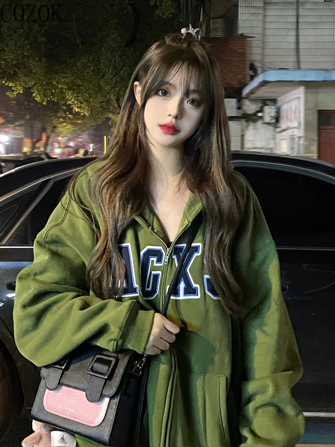 Green Hooded Sweater Women's Autumn New Letter Embroidery Niche Loose Cardigan Coat Jackets for Women Coat Women Winter Jacket
Green Hooded Sweater Women's Autumn New Letter Embroidery Niche Loose Cardigan Coat Jackets for Women Coat Women Winter Jacket