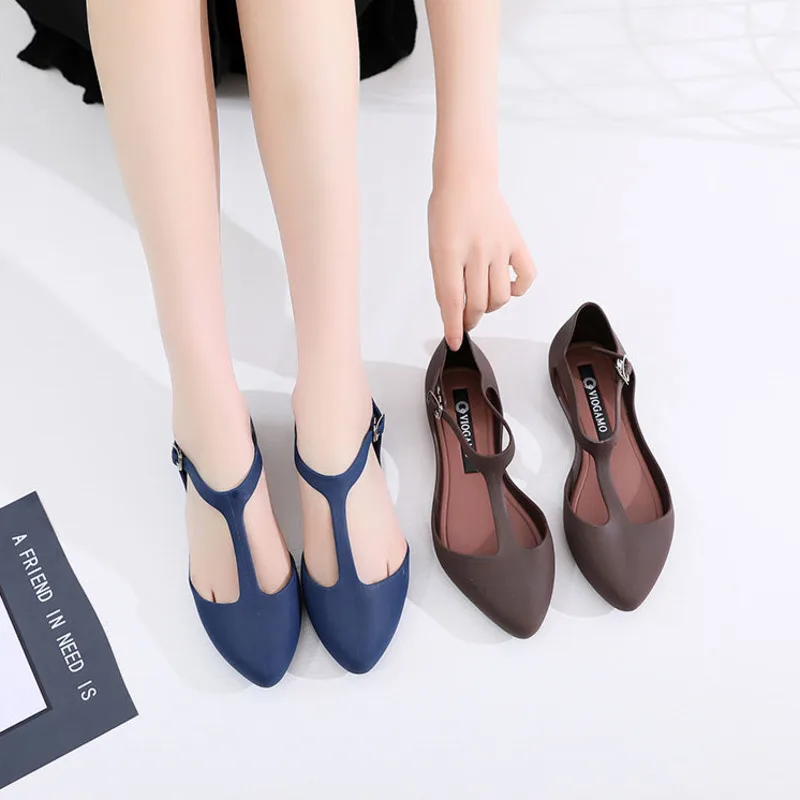 Женские пластиковые туфли Т-образной формы с мягкой подошвой, с острым носком
Женские пластиковые туфли Т-образной формы с мягкой подошвой, с острым носком