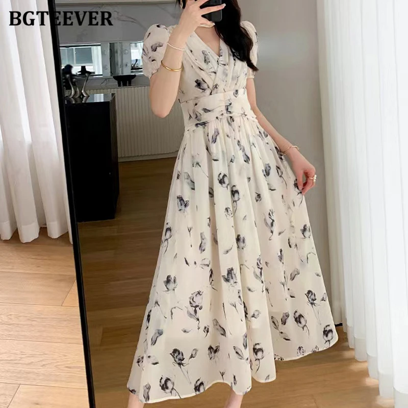 Платье BGTEEVER женское с V-образным вырезом, элегантное приталенное платье-трапеция с принтом, с коротким рукавом, с цветочным принтом, средней ...
Платье BGTEEVER женское с V-образным вырезом, элегантное приталенное платье-трапеция с принтом, с коротким рукавом, с цветочным принтом, средней ...