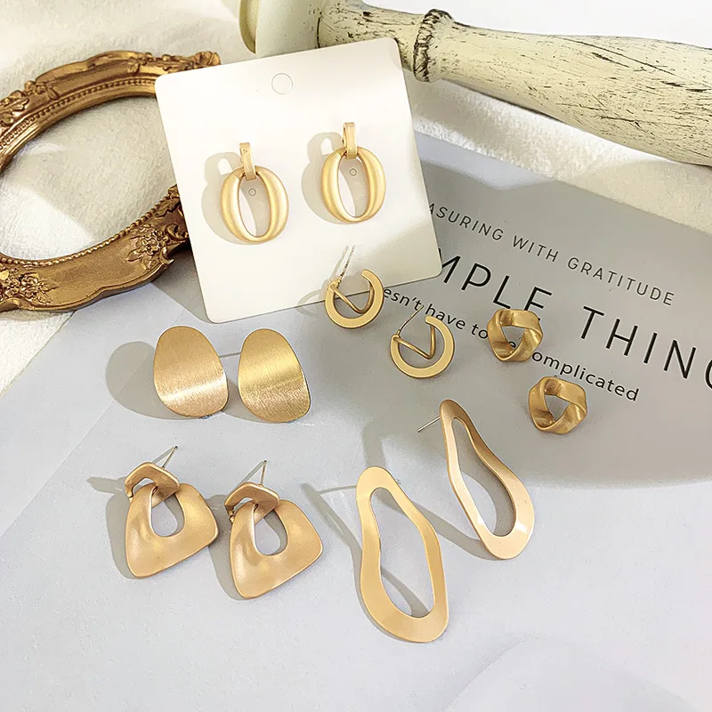 S925 Needle Geometry Gold Earrings 2022 Trend New Luxury Dangle Earrings For Women Korean Fashion Aesthetic Jewelry Accessories
S925 Needle Geometry Gold Earrings 2022 Trend New Luxury Dangle Earrings For Women Korean Fashion Aesthetic Jewelry Accessories