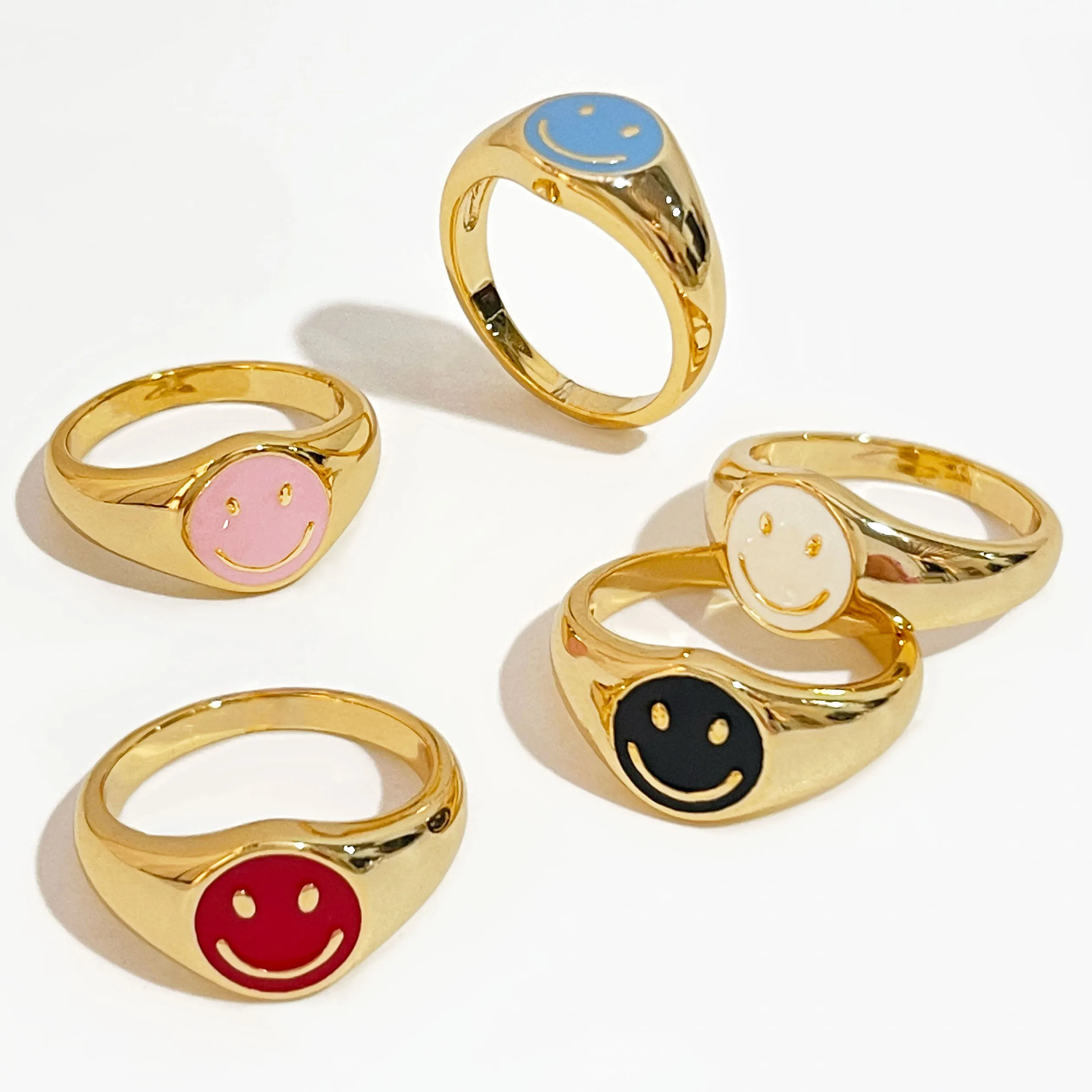 Peri'sBox Trendy Candy Color Enamel Smile Rings For Women Romantic Summer Cute Smiling Ring Party Everyday Creative Jewelry Gift
Peri'sBox Trendy Candy Color Enamel Smile Rings For Women Romantic Summer Cute Smiling Ring Party Everyday Creative Jewelry Gift